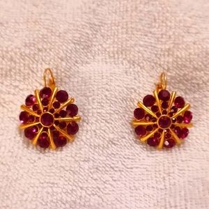 Red and gold stone clip earrrings